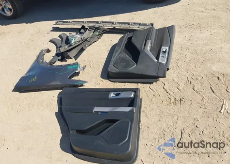 2022 Ford Explorer Xlt from USA, damaged, VIN 1FMSK7DH1NGC01900